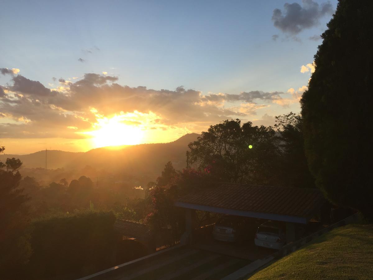 Linda Chácara com Piscina Atibaia Exterior foto